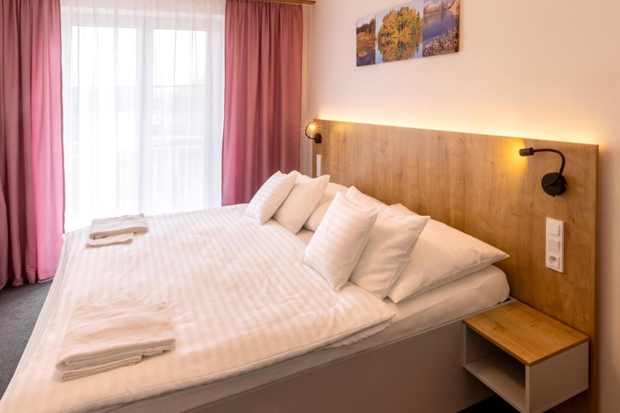 Hotel Svet Třeboň Kültér fotó